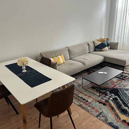 Favoriten Apartments Vienna Luaran gambar
