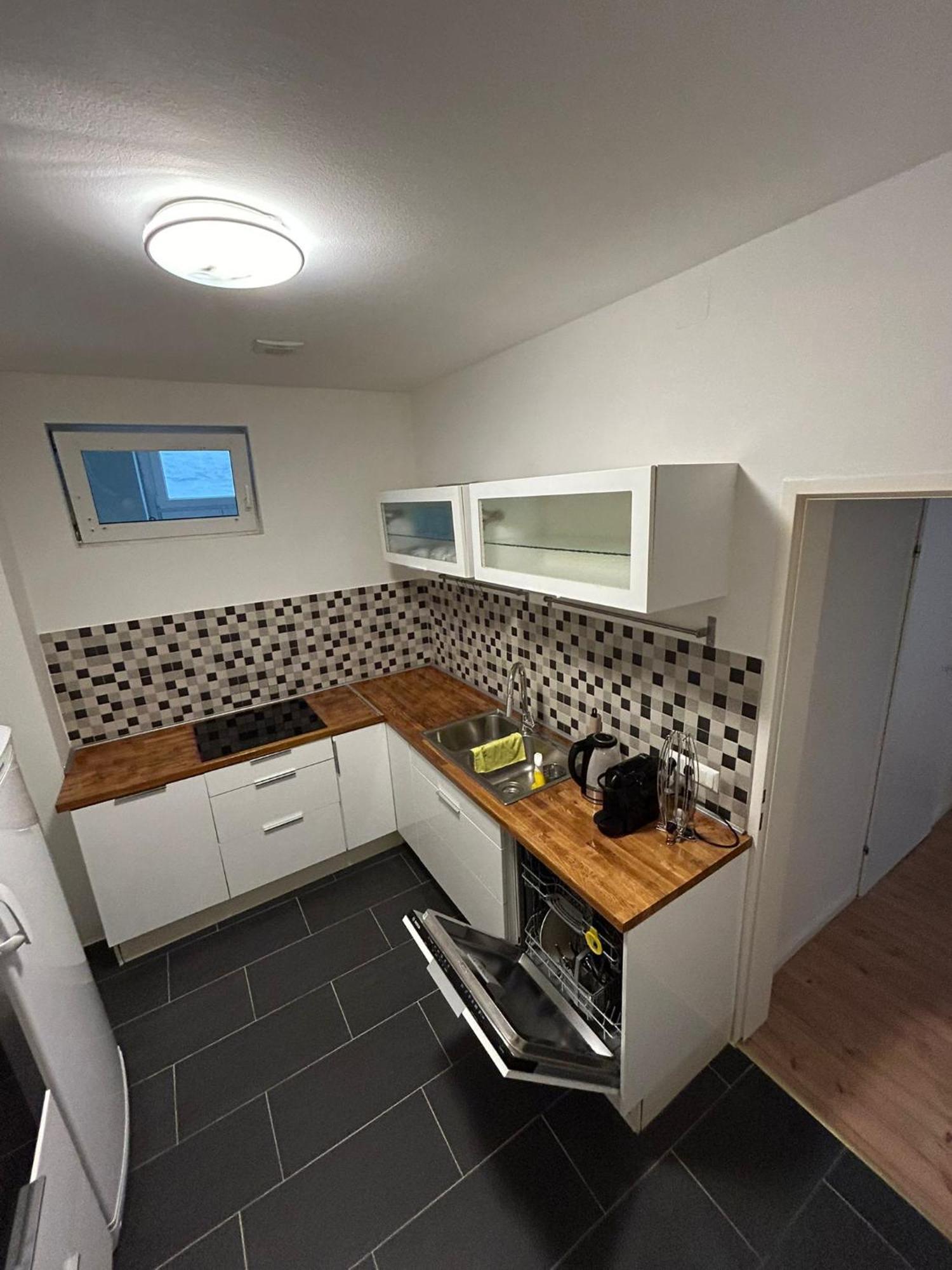 Favoriten Apartments Vienna Luaran gambar