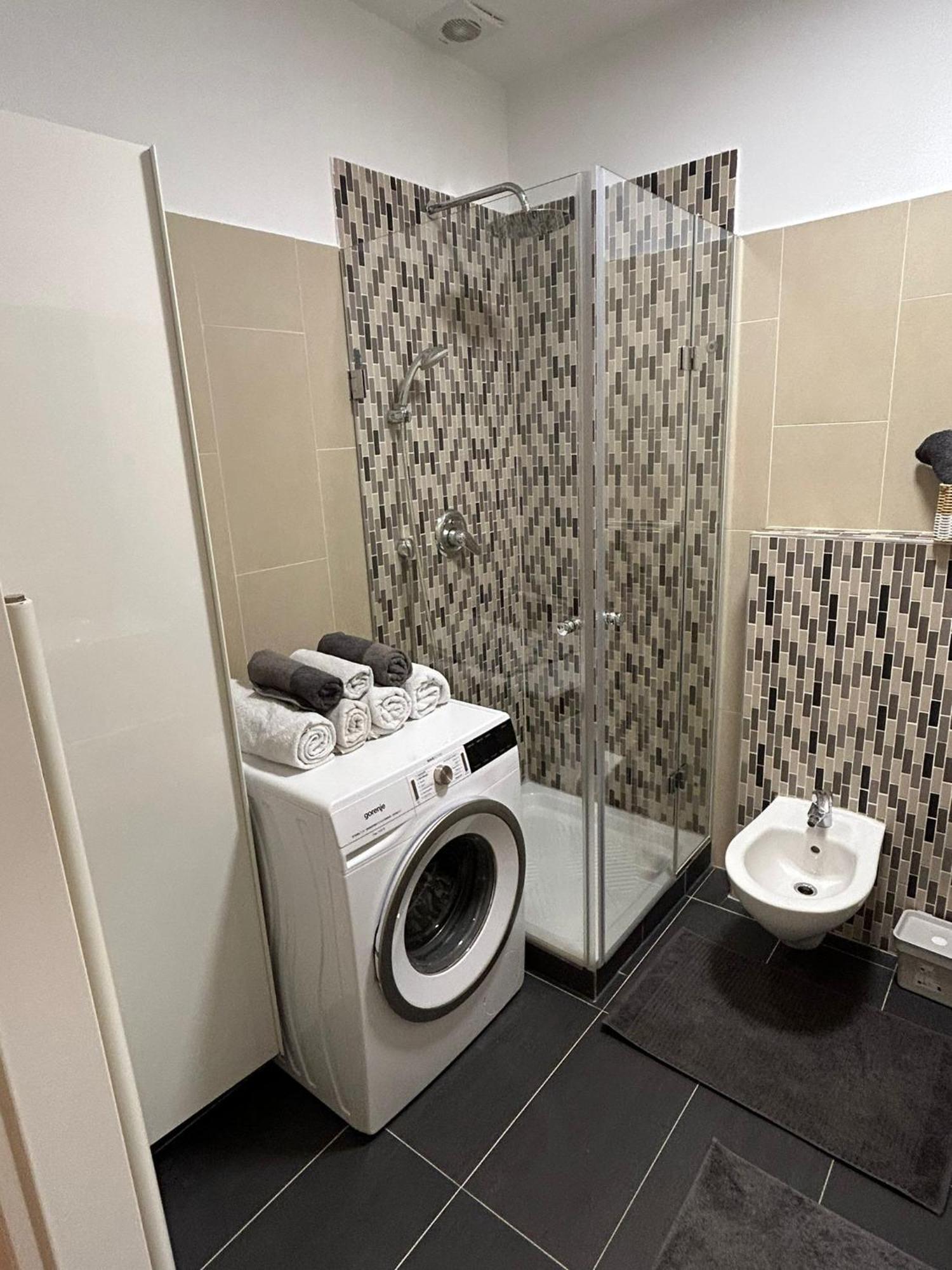 Favoriten Apartments Vienna Luaran gambar